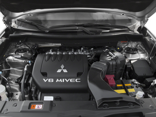 2016 Mitsubishi OUTLANDER SE SE