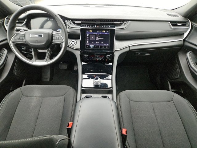 2024 Jeep Grand Cherokee Laredo A