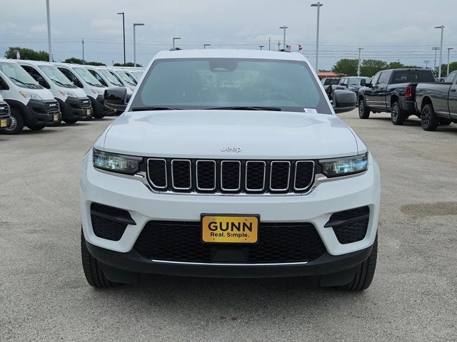 2024 Jeep Grand Cherokee Laredo A