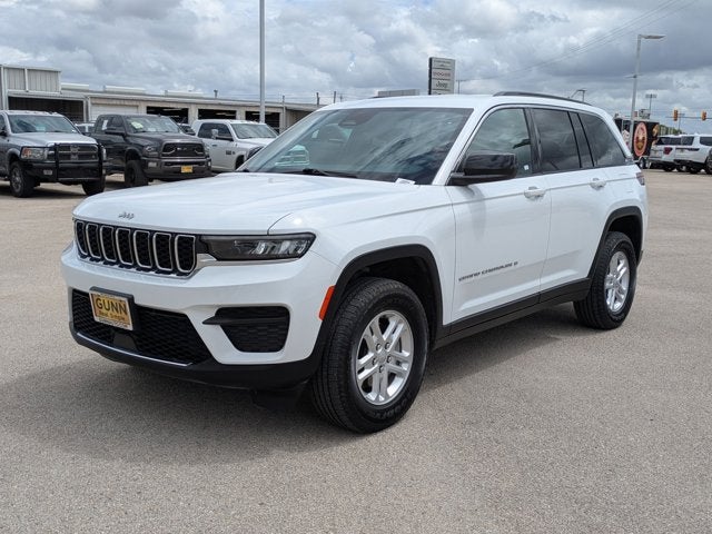 2024 Jeep Grand Cherokee Laredo A