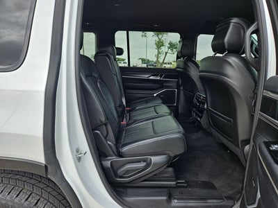 2023 Jeep Wagoneer Series III