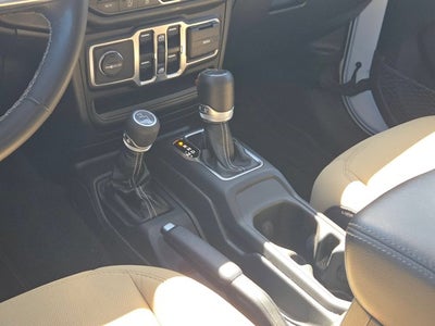 2023 Jeep Gladiator Overland