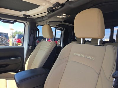 2023 Jeep Gladiator Overland