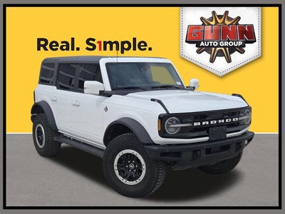 2024 Ford Bronco Outer Banks