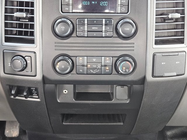 2017 Ford Super Duty F-250 SRW XL