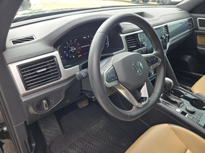 2022 Volkswagen Atlas Cross Sport 3.6L V6 SE w/Technology