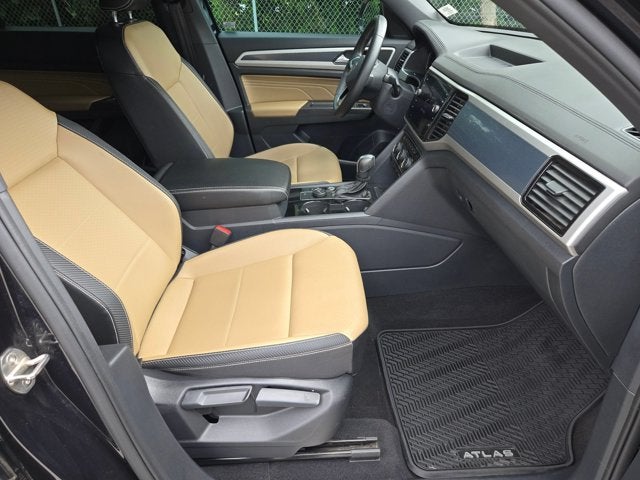 2022 Volkswagen Atlas Cross Sport 3.6L V6 SE w/Technology