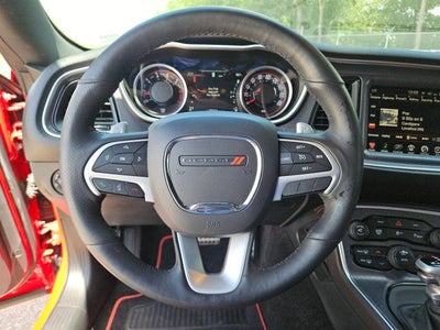 2016 Dodge Challenger 392 Hemi Scat Pack Shaker