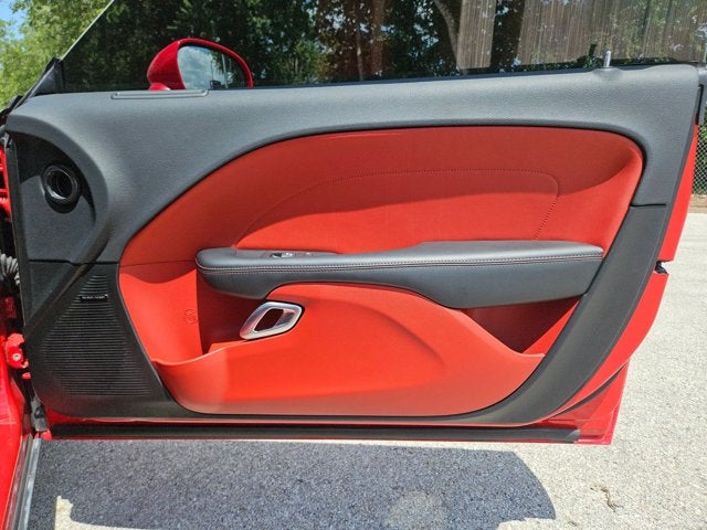2016 Dodge Challenger 392 Hemi Scat Pack Shaker