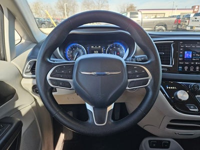 2020 Chrysler Pacifica Touring