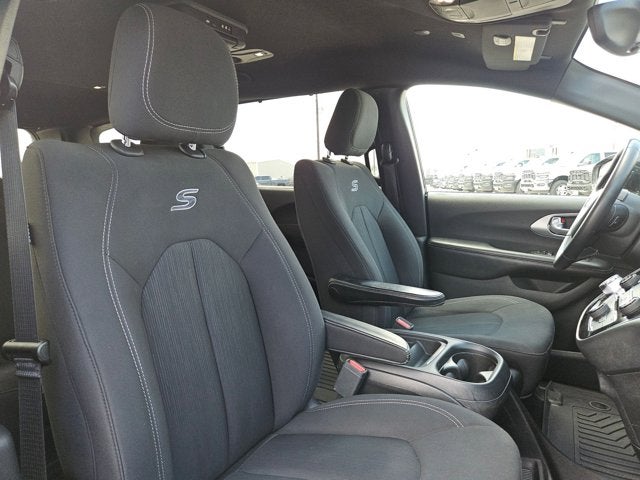2018 Chrysler Pacifica Touring Plus
