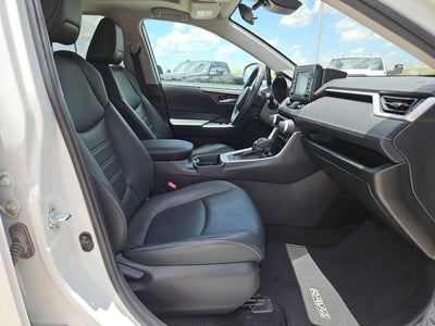 2021 Toyota RAV4 XLE Premium