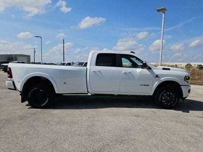 2022 RAM 3500 Laramie