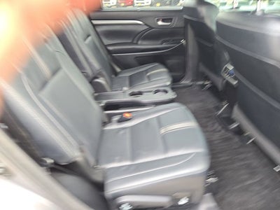 2018 Toyota Highlander SE