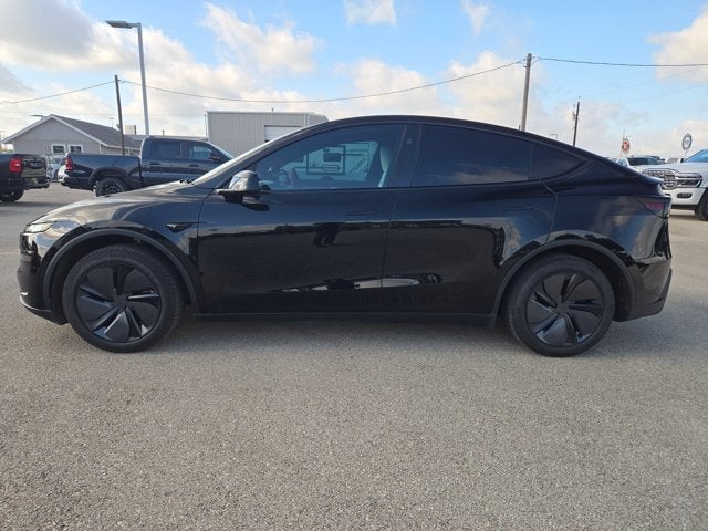 2026 Tesla Model Y RWD