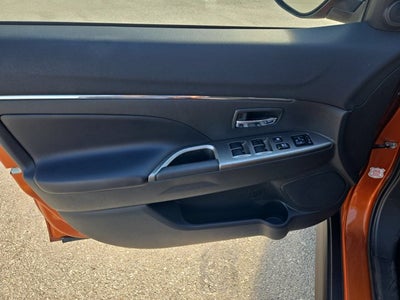 2023 Mitsubishi Outlander Sport SE