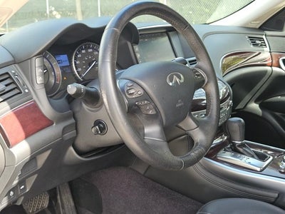 2018 INFINITI Q70 3.7 LUXE