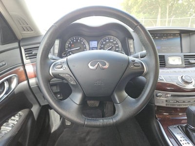 2018 INFINITI Q70 3.7 LUXE