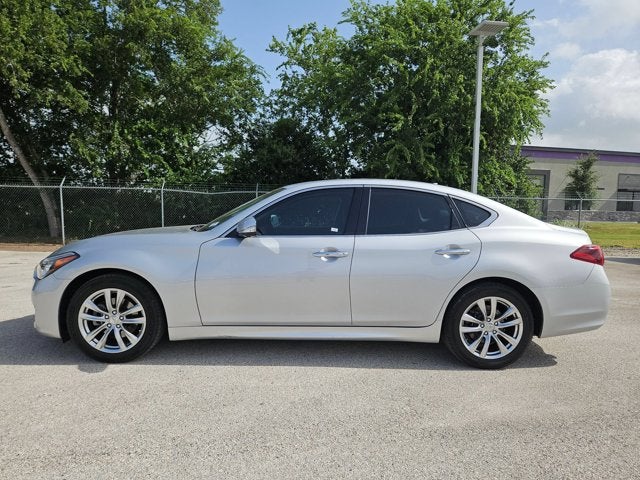2018 INFINITI Q70 3.7 LUXE