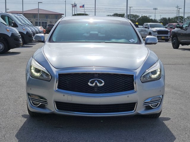 2018 INFINITI Q70 3.7 LUXE