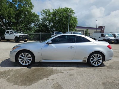 2014 INFINITI Q60 Convertible 2dr