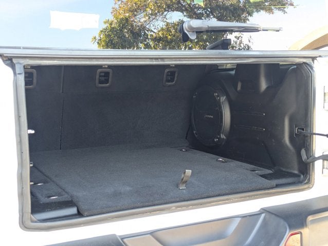 2019 Jeep Wrangler Unlimited Sahara Altitude