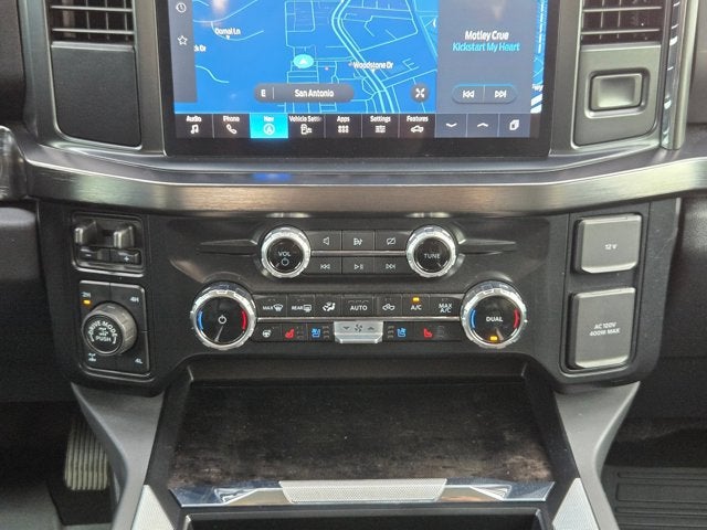 2024 Ford Super Duty F-250 SRW LARIAT 4WD Crew Cab 6.75' Box
