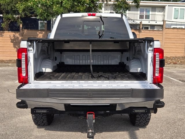 2024 Ford Super Duty F-250 SRW LARIAT 4WD Crew Cab 6.75' Box