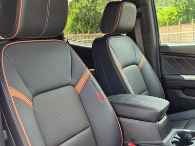 2026 GMC Canyon 4WD Crew Cab AT4