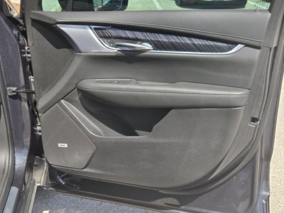 2022 Cadillac XT6 FWD 4dr Premium Luxury