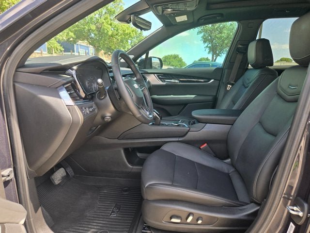 2022 Cadillac XT6 FWD 4dr Premium Luxury