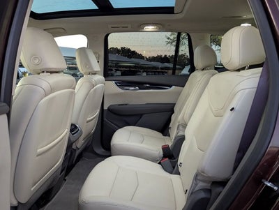 2022 Cadillac XT6 Premium Luxury