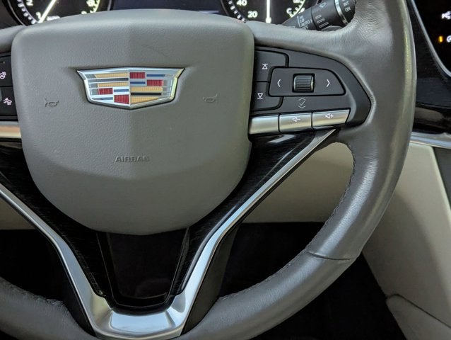 2022 Cadillac XT6 Premium Luxury