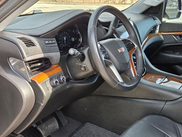 2018 Cadillac Escalade Luxury