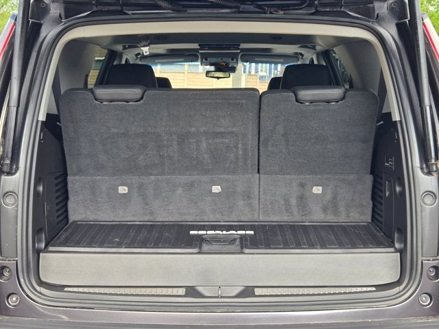 2018 Cadillac Escalade Luxury