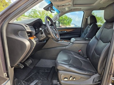 2018 Cadillac Escalade Luxury