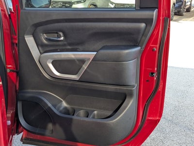 2020 Nissan Titan SV