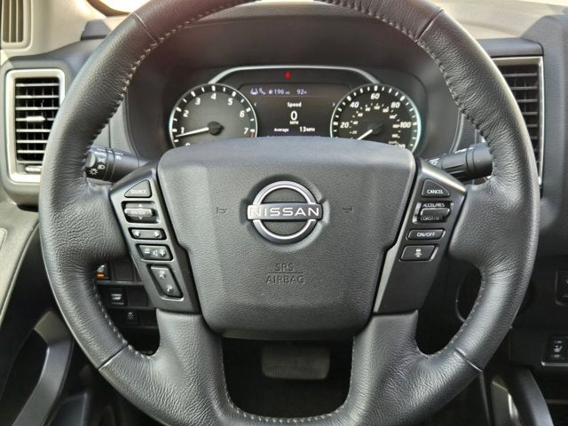 2022 Nissan Frontier Crew Cab 4x2 SV Auto