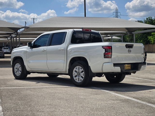 2022 Nissan Frontier Crew Cab 4x2 SV Auto