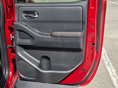 2025 Nissan Frontier Crew Cab 4x4 PRO-4X