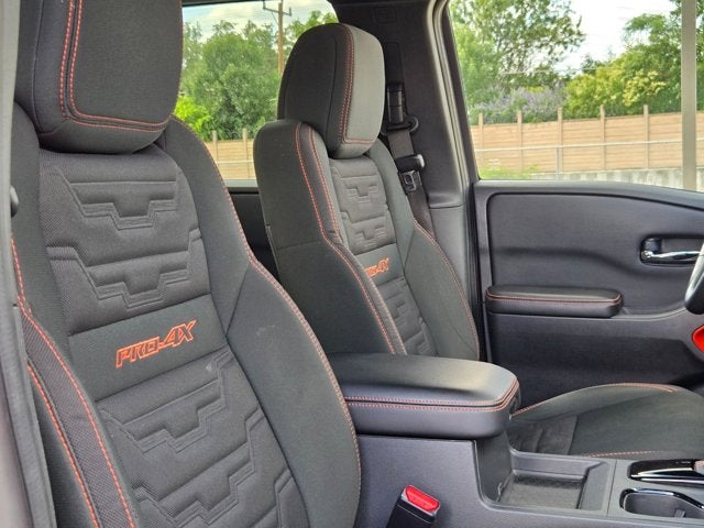 2025 Nissan Frontier Crew Cab 4x4 PRO-4X