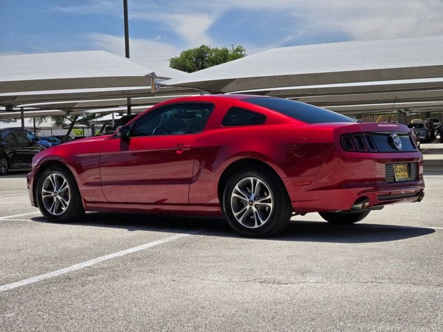 2014 Ford Mustang V6