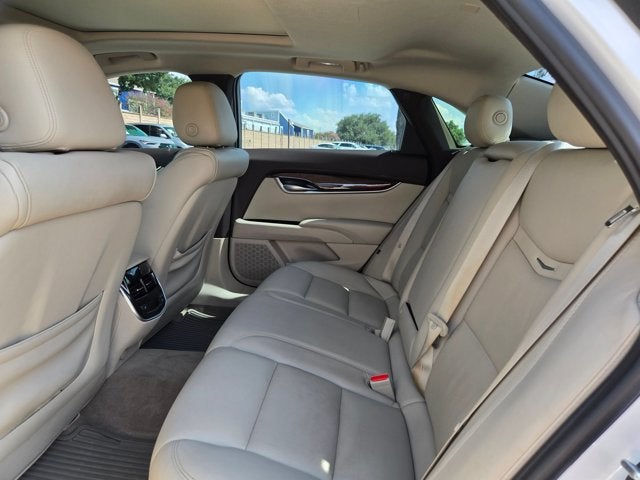 2016 Cadillac XTS 4dr Sdn Luxury Collection FWD