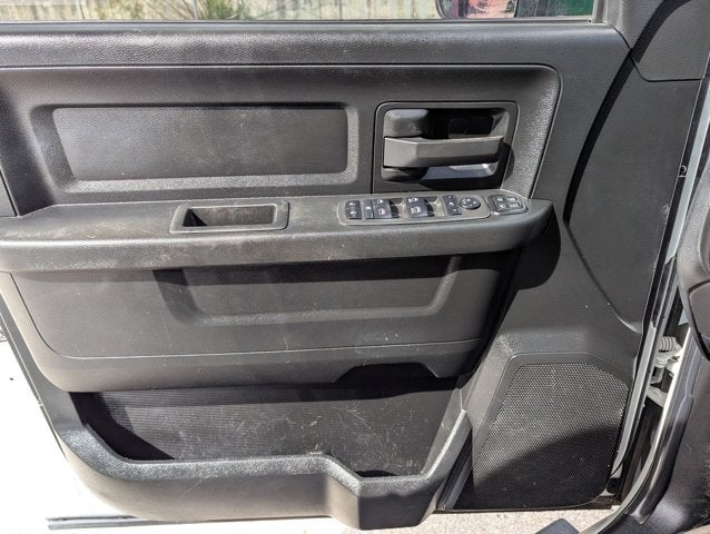 2024 RAM 3500 Tradesman 4x4 Crew Cab 6'4" Box