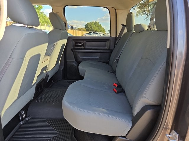 2016 RAM 2500 4WD Crew Cab 149" Tradesman