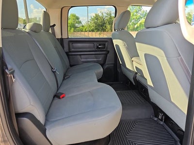 2016 RAM 2500 4WD Crew Cab 149" Tradesman