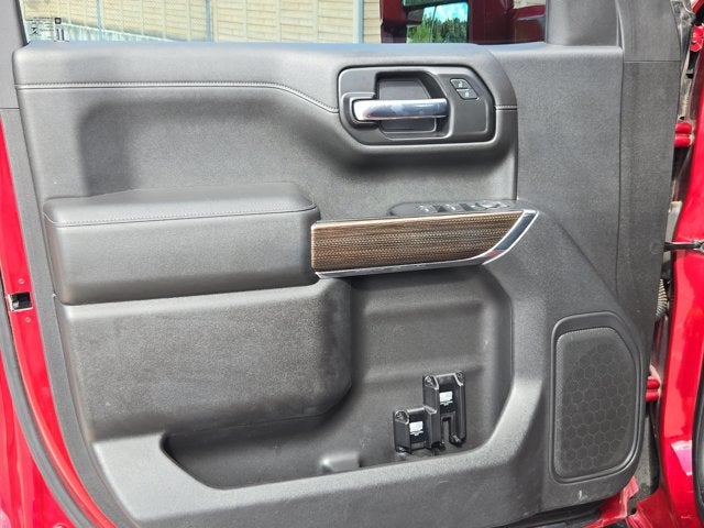 2021 Chevrolet Silverado 1500 2WD Crew Cab 147" RST