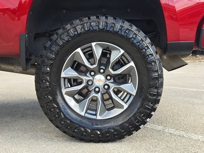 2021 Chevrolet Silverado 1500 2WD Crew Cab 147" RST