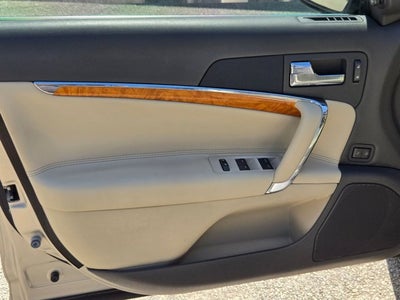 2010 Lincoln MKZ 4dr Sdn FWD