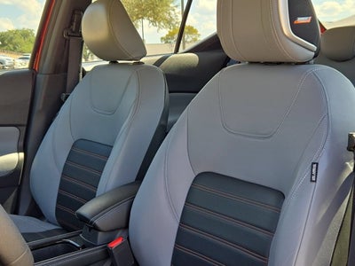 2024 Nissan Kicks SR FWD